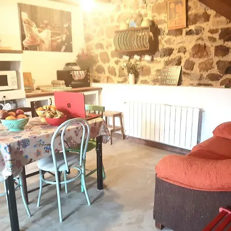 Holiday Barrio Pujayo Holiday home Molledo